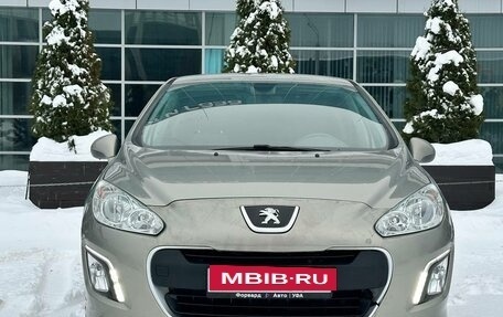 Peugeot 308 II, 2012 год, 695 000 рублей, 2 фотография