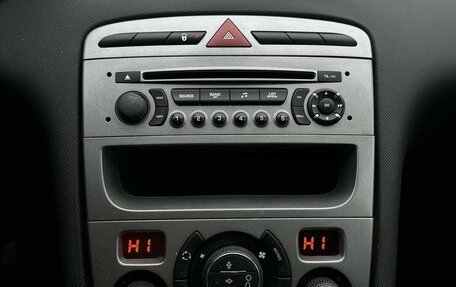 Peugeot 308 II, 2012 год, 695 000 рублей, 10 фотография