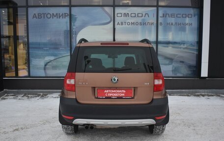 Skoda Yeti I рестайлинг, 2012 год, 990 000 рублей, 6 фотография