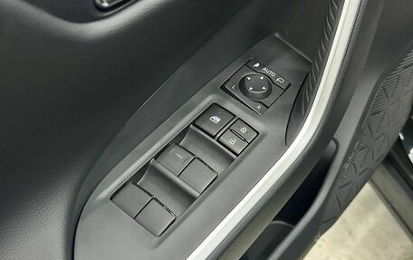 Toyota RAV4, 2025 год, 4 279 000 рублей, 14 фотография