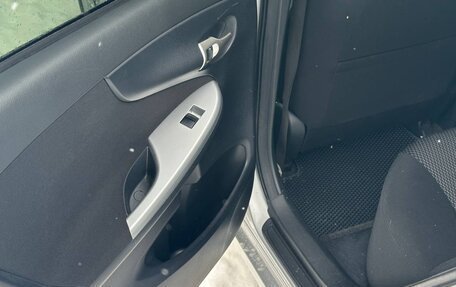 Toyota Corolla, 2011 год, 1 050 000 рублей, 15 фотография