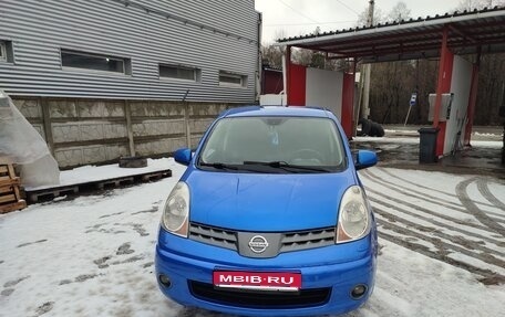 Nissan Note II рестайлинг, 2008 год, 650 000 рублей, 1 фотография