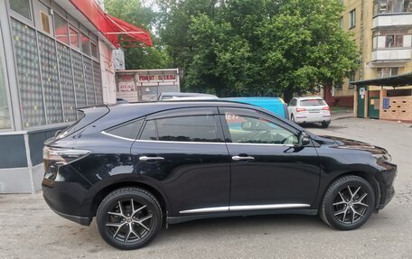 Toyota Harrier, 2017 год, 3 000 000 рублей, 5 фотография