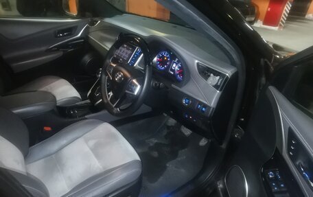 Toyota Harrier, 2017 год, 3 000 000 рублей, 11 фотография