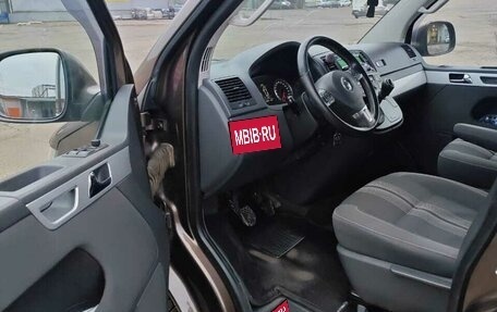 Volkswagen Multivan T5, 2012 год, 2 220 000 рублей, 7 фотография