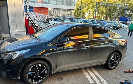 Hyundai Solaris II рестайлинг, 2021 год, 2 200 000 рублей, 8 фотография