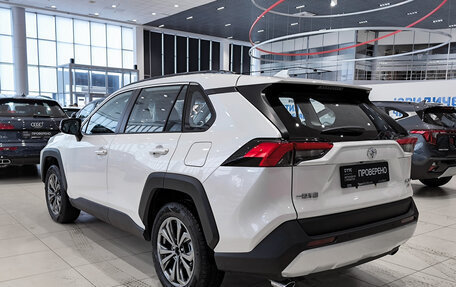 Toyota RAV4, 2025 год, 4 150 000 рублей, 7 фотография