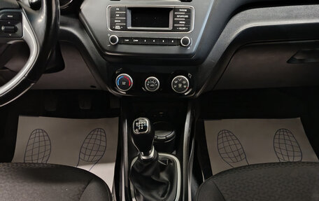 KIA Rio III рестайлинг, 2016 год, 940 000 рублей, 13 фотография