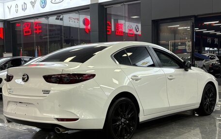 Mazda 3, 2022 год, 1 890 000 рублей, 4 фотография