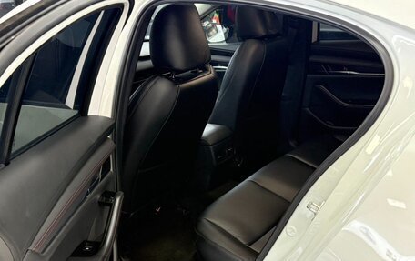 Mazda 3, 2022 год, 1 890 000 рублей, 11 фотография