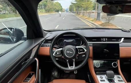 Jaguar F-Pace, 2022 год, 5 200 000 рублей, 7 фотография