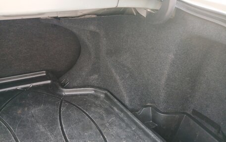 Toyota Avensis III рестайлинг, 2005 год, 780 000 рублей, 16 фотография