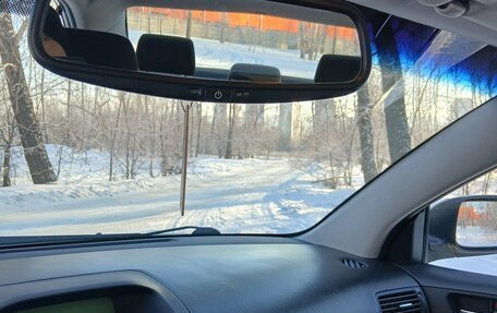 Toyota Avensis III рестайлинг, 2005 год, 780 000 рублей, 35 фотография