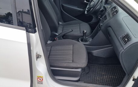 Volkswagen Polo VI (EU Market), 2017 год, 940 000 рублей, 6 фотография