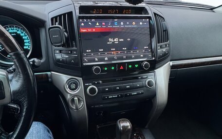 Toyota Land Cruiser 200, 2008 год, 3 300 000 рублей, 8 фотография