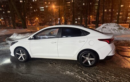 Hyundai Solaris II рестайлинг, 2020 год, 1 250 000 рублей, 10 фотография