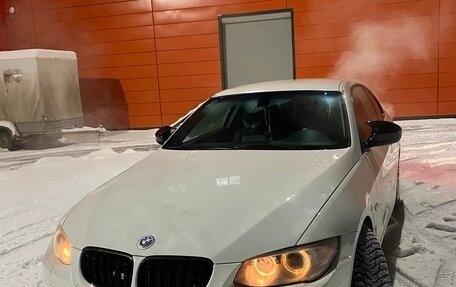 BMW 3 серия, 2011 год, 1 300 000 рублей, 3 фотография