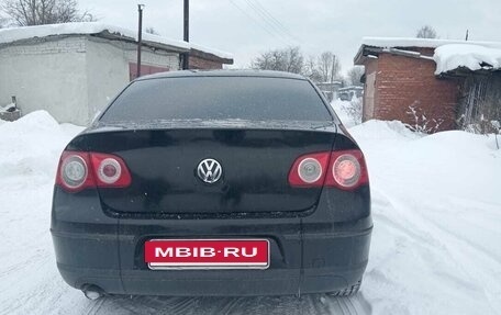 Volkswagen Passat B6, 2006 год, 300 000 рублей, 3 фотография