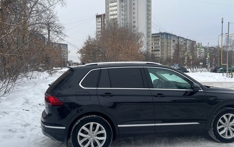 Volkswagen Tiguan II, 2017 год, 2 550 000 рублей, 7 фотография