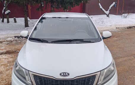 KIA Rio III рестайлинг, 2012 год, 720 000 рублей, 2 фотография