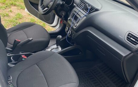 KIA Rio III рестайлинг, 2012 год, 720 000 рублей, 12 фотография