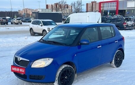 Skoda Fabia II, 2009 год, 599 000 рублей, 2 фотография