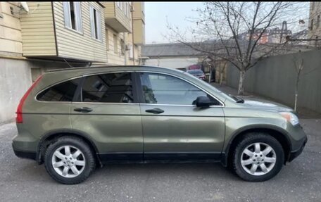 Honda CR-V III рестайлинг, 2008 год, 750 000 рублей, 2 фотография