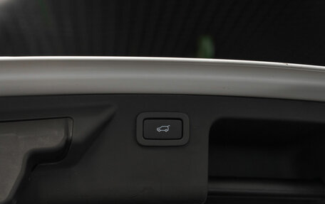 Land Rover Discovery Sport I рестайлинг, 2016 год, 1 940 000 рублей, 26 фотография