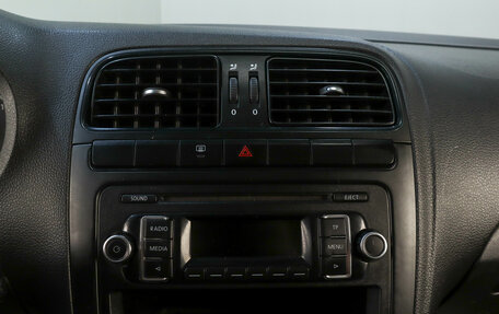 Volkswagen Polo VI (EU Market), 2012 год, 639 000 рублей, 14 фотография