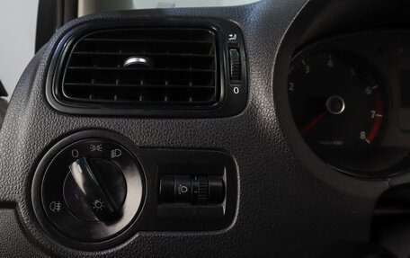 Volkswagen Polo VI (EU Market), 2012 год, 639 000 рублей, 12 фотография