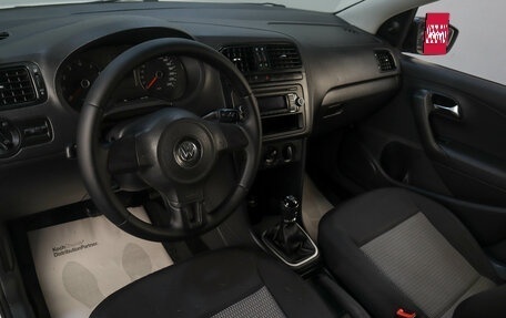 Volkswagen Polo VI (EU Market), 2012 год, 639 000 рублей, 10 фотография