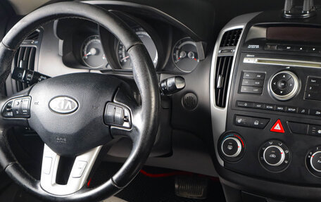 KIA cee'd I рестайлинг, 2011 год, 719 000 рублей, 12 фотография