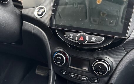 Hyundai Solaris II рестайлинг, 2014 год, 760 000 рублей, 18 фотография