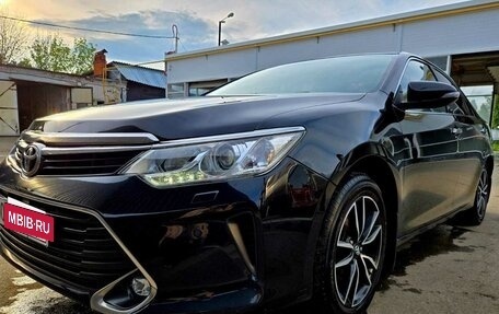 Toyota Camry, 2016 год, 2 250 000 рублей, 2 фотография