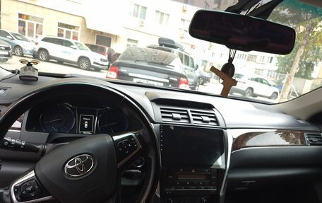 Toyota Camry, 2016 год, 2 250 000 рублей, 10 фотография