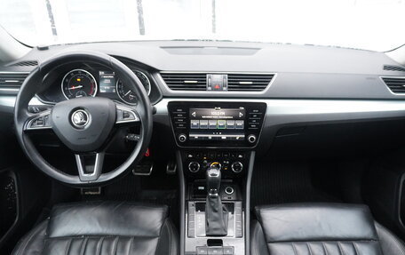 Skoda Superb III рестайлинг, 2018 год, 1 750 000 рублей, 9 фотография