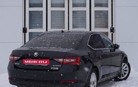 Skoda Superb III рестайлинг, 2018 год, 1 750 000 рублей, 2 фотография