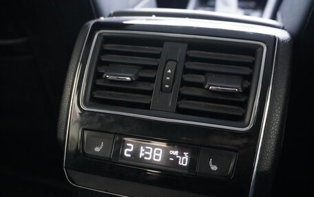 Skoda Superb III рестайлинг, 2018 год, 1 750 000 рублей, 20 фотография