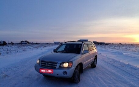 Toyota Highlander III, 2002 год, 950 000 рублей, 1 фотография