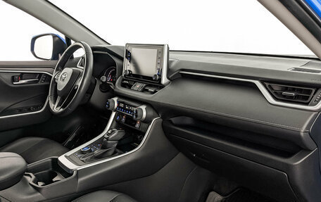 Toyota RAV4, 2021 год, 3 620 000 рублей, 11 фотография