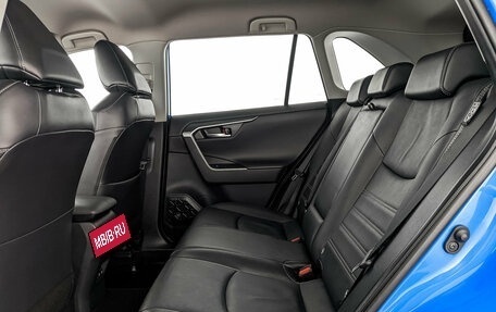 Toyota RAV4, 2021 год, 3 620 000 рублей, 12 фотография