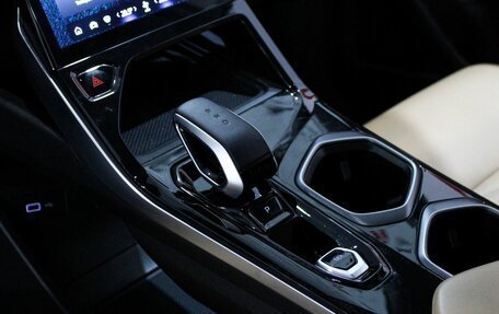 Geely Atlas, 2023 год, 2 449 000 рублей, 10 фотография