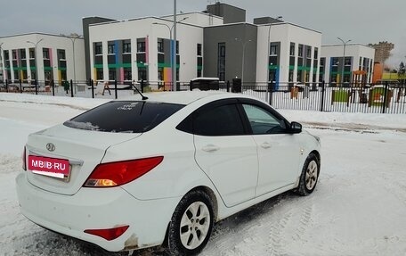 Hyundai Solaris II рестайлинг, 2014 год, 999 999 рублей, 4 фотография