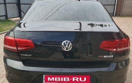 Volkswagen Passat B8 рестайлинг, 2017 год, 1 800 000 рублей, 7 фотография