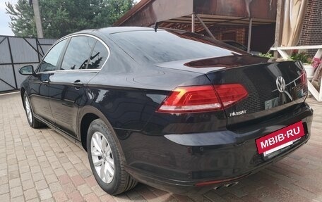 Volkswagen Passat B8 рестайлинг, 2017 год, 1 800 000 рублей, 6 фотография