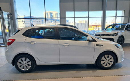 KIA Rio III рестайлинг, 2015 год, 988 000 рублей, 5 фотография