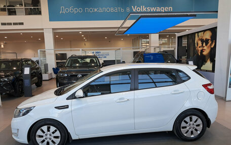 KIA Rio III рестайлинг, 2015 год, 988 000 рублей, 10 фотография