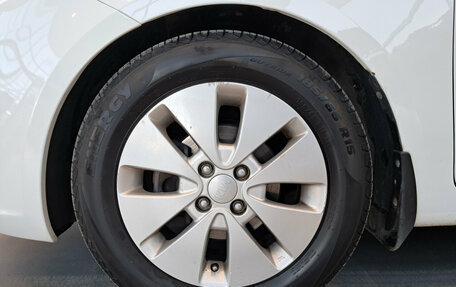 KIA Rio III рестайлинг, 2015 год, 988 000 рублей, 22 фотография