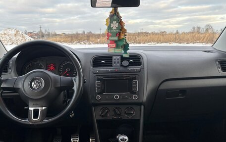 Volkswagen Polo VI (EU Market), 2011 год, 620 000 рублей, 11 фотография