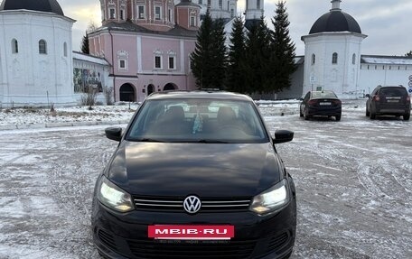 Volkswagen Polo VI (EU Market), 2011 год, 620 000 рублей, 2 фотография